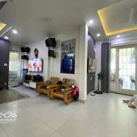 Bán Nhà Hiệp Phú Quận 9, Nhà 3 Tầng Btct Mới Đẹp Ở Ngay,Diện Tíchkhủng 150M2, Hẻm 8M Thông Lê Văn Việt
