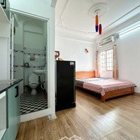 Cho Thuê Phòng Trọ Giá Rẻ Đường Cmt8 Quận 10, Gần Công Viên Lê Thị Riêng - 30M2, Đầy Đủ Tiện Nghi