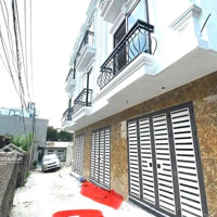 Chính Chủ Gửi Bán Nhà 3 Tầng 34M Tại Phụng Châu - Chương Mỹ ,Chỉ Việc Vác Valy Tới Ở