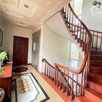 Bán Nhà Mặt Phố Huế Quận Hai Bà Trưng 150m8T MT5,5m 1 SỔ 1 CHỦ 115 Tỷ Phố Huế.