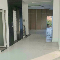 Siêu Phẩm Building Trường Sa P14 Q3
Căn Góc 3 Mặt Tiền Đường Trường Sa, P.14, Quận 3 Shr