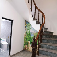 Giảm 300 Triệu. Chính Chủ Cần Bán Nhà Trước Tết - Ngõ Đông Ngạc 47M2. Tk Theo Phong Cách Homestay