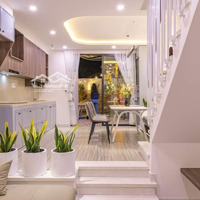 Bán Nhàhẽm Xe Hơiđ. Nguyễn Hồng Đào, P14, Q.tb,Diện Tích4.4M X 17M, Giá Bán 10.5 Tỷ Tl