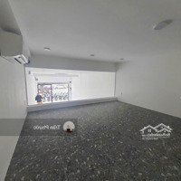 Nhà Mặt Tiền 11 Trần Hưng Đạo Phường Bến Thành Quận 1 Dt: 5X20 1 Trệt 1 Lầu Trống Suốt Giá Bán 69 Triệu