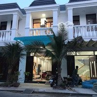 Nhà Hoàn Công Kdc Đức Huy Đông Hòa - Tp Dĩ An Gần Siêu Thị Go.