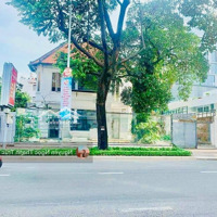 Mặt Tiền Đường Quốc Hương, Phường Thảo Điền, Quận 2, Tp. Hồ Chí Minh