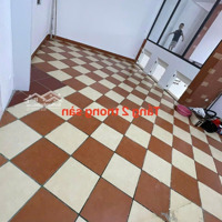 (Mặt Phố) Cho Thuê Nhà Mp Kim Mã 60Mx5T Vỉa Hè Rộng 50 Tr Có Giảm Kd Spa Quần Áo Shop Vp Ba Đình