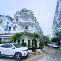 Bán Biệt Thự Mini Góc 2Mt View Công Viên - Kdc Petechim - Htp Nhà Bè