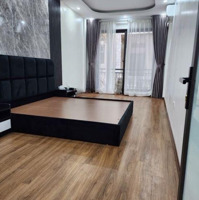 Lương Định Của - Phương Mai, Oto Đỗ Cửa, Ô Chờ Thang Máy, Gần Hồ, Sát Phố, 43M/5 T/Mt3,5M Gần 11 Tỷ