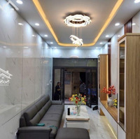 Lương Định Của - Phương Mai, Oto Đỗ Cửa, Ô Chờ Thang Máy, Gần Hồ, Sát Phố, 43M/5 T/Mt3,5M Gần 11 Tỷ