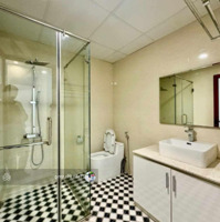 La Thành Giảng Võ Ba Đình 40M2 5 Tầng Dân Xây, Mt4M 7.05 Tỷ. Vị Trí Đẹp, Nở Hậu, Ở Sướng