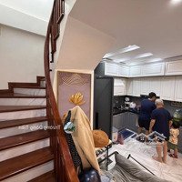 Bán Nhà Trần Quốc Vượng - 6 Tầng - 5 Ngủ - Ở Ngay - 44M - 9.6 Tỷ