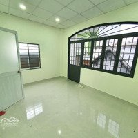 Ngay Đại Học Luật - Cầu Bình Triệu - Nhà 2 Tầng Hoàn Công - Chỉ 4.Xty