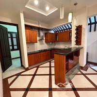 Biệt Thự Trung Hoà Nhân Chính, 240M2 Giá Chỉ 3500Usd, Cho Thuê Biệt Thự Trung Hoà- Cầu Giấy