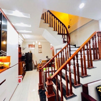 Bán Nhà Ngô Gia Tự, Long Biên ,Nhà Dân Tự Xây Cực Đẹp Và Chắc Chắn.diện Tích53M , 4 Tầng , Hơn 6 Tỷ