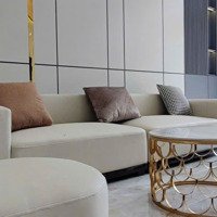 Nhân - Nhà 2 Tầng Đường Sư Vạn Hạnh Rộng 16M Giá Chỉ 5,6Tỷ