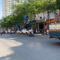 Mặt Phố Phường Bạch Đằng - Hai Bà Trưng - Đông Đúc - Tấp Nập Người Qua Lại - Gần Hồ Hoàn Kiếm.