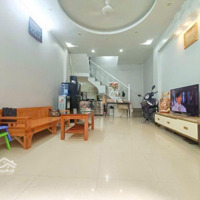 Mặt Phố Phường Bạch Đằng - Hai Bà Trưng - Đông Đúc - Tấp Nập Người Qua Lại - Gần Hồ Hoàn Kiếm.