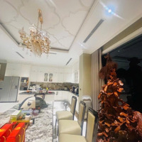 Bán Nhà Mặt Phố Hoàng Cầu - Mặt Tiền 22M - Kinh Doanh - View Hồ Hoàng Cầu - Giá Lộc 45 Tỉ