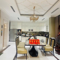 Bán Nhà Mặt Phố Hoàng Cầu - Mặt Tiền 22M - Kinh Doanh - View Hồ Hoàng Cầu - Giá Lộc 45 Tỉ