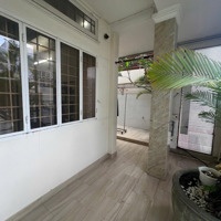 Chia Tài Sản Bán Gấp Nhà Khu Biệt Thự Nguyễn Huy Tưỡng 9X13,5M Giá Chỉ 172 Triệu/M Rẻ Nhất Khu Vực