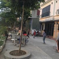 Nhà Ngõ 298 Đường Ngọc Hồi-Văn Điển -Ttrì. Ô Tô Đỗ Cổng Trước Nhà Có Sân Rộng.dt 31/71M Gía 5,8 Tỷ