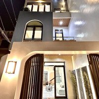 Siêu Phẩm Mẫu Hiện Đại Đẹp Xuất Sắc Phố Chợ Hàng - Hồ Sen, Sân Cổng Riêng, Full Nội Thất Các Tầng