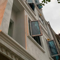 Mới Keeng ! Nhà Chdv Tu Hoàng 56M*Mt5,3*7T ,Thang Máy, 15 Phòng Full Nội Thất ,Ở Ngay ,Chỉ 12,8 Tỷ