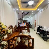 Nhà đẹp phân lô ô tô vào, 48m, 2 thoáng giá nhỉnh 13 tỷ tại Phương Liệt
