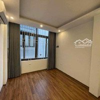 Vĩnh Hưng : 43M2 + 3 Tầng +Mặt Tiềnx 5.7M + 6,5Ty + Ô Tô Đỗ Cách 10M + Dân Xây Chắc Chắn + Lô Góc