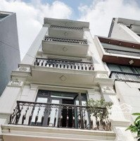 Chính Chủ Bán Nhà Mới Xây. 35M2. Lô Góc. Có Thang Máy. Giáp Dịch Vụ Vạn Phúc. 8,6 Tỷ. 0902160163