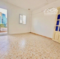 Bán Nhàhẽm Xe Hơitrường Sơn, P2, Tân Bình, 65M2, 5 Tầng. 11 Phòng Cho Thuê