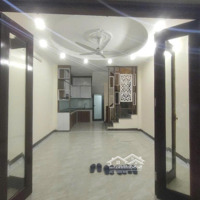Chính Chủ Bán Nhà Cự Khối Long Biên, Lô Góc, Đường Thông 34M2 5 Tầng 4.7 Tỷ.