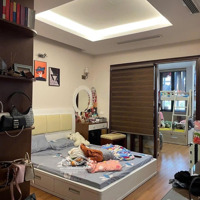 Bán Gấp Nhà Phố Cửa Bắc, Diện Tích 32M2/36M2 4 Tầng, Mặt Tiền 4.5M Giá Bán 6.9 Tỷ Nhà Đẹp, Nội Thất Xịn