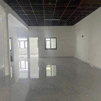 Siêu Phẩm 460M2 Ngang 10 Mặt Tiền Trần Quý Cáp Giá Chỉ 65 Triệu / Tháng