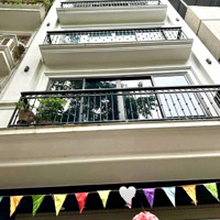 Phân Lô Đống Đa! Vỉa Hè Rộng, Ô Tô Tránh Đỗ Vô Tư - Kinh Doanh Sầm Uất, Thông Sàn Thang Máy Xịn Xò