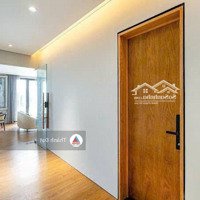 Cho Thuê Căn Villa Thủ Thiêm 3 Tầng Có Sân Thượng Diện Tích 500M2