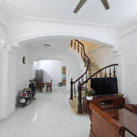 Bán Nhà Thanh Xuân, Ô Tô, Dân Xây, 50M2, Ô Chờ Thang Máy, Ở Ngay, Chỉ 11 Tỷ X