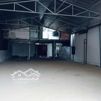 Cho Thuê Mặt Bằng Kinh Doanh, Mặt Phố Đại Mỗ, Nam Từ Liêm. Diện Tích: 250M2 + Gác Xép 90M2.Mặt Tiền10M. Giá 28 Triệu