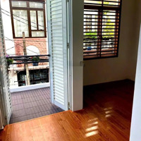 Bán Nhà 2 Tầng Siêu Trung Tâm Dọn Vào Ở Luôn - Kiệt Ô Tô Hoàng Diệu, Hải Châu, Đà Nẵng