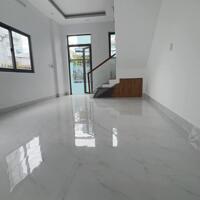 Bán nhà trệt lầu hẻm 311 đường Nguyễn Văn Cừ