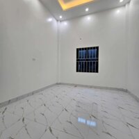Bán nhà 60m2x3T, cổng riêng, Oto đỗ cửa, 3.5km Phenika.