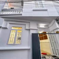 Bán nhà trệt lầu 3 phòng ngủ hẻm 304 Tầm Vu