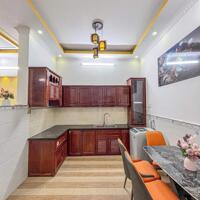 Bán nhà trệt lầu 3 phòng ngủ hẻm 304 Tầm Vu