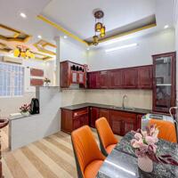 Bán nhà trệt lầu 3 phòng ngủ hẻm 304 Tầm Vu