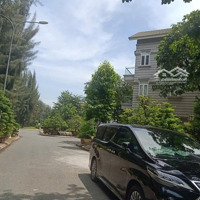 Biệt Thựmặt Tiềnđường Số 10, Tân Phong, Q7,Diện Tích330M2, View Sông Kdc Sadeco, Full Nội Thất, Giá Bán 45Ty