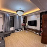 Hiếm Rẻ. Bán Nhà Mễ Trì 41M2-4 Tầng Dân Xây Đẹp Long Lanh-Full Nội Thất Sẵn Ở-30M Ra Ô Tô-7Tỉ Hơn.