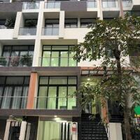 Bán gấp liền kề Mon City 6 tầng 120m2 có thang máy mặt đường đôi đang cho thuê 70tr/ tháng KD tốt