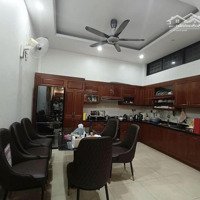 Nhà Long Biên Nhỉnh 8 Tỷ Oto Tránh 50M2 X 4 Tầng,Mặt Tiền5M Còn Xót Lại Thị Trường