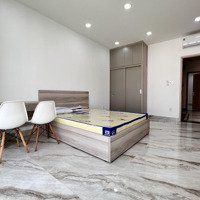 Cho Thuê Căn Hộ Full Nội Thất Bancol To Thoáng Ra Vào Vân Tay An Ninh Ngay Trung Tâm Bình Thạnh
